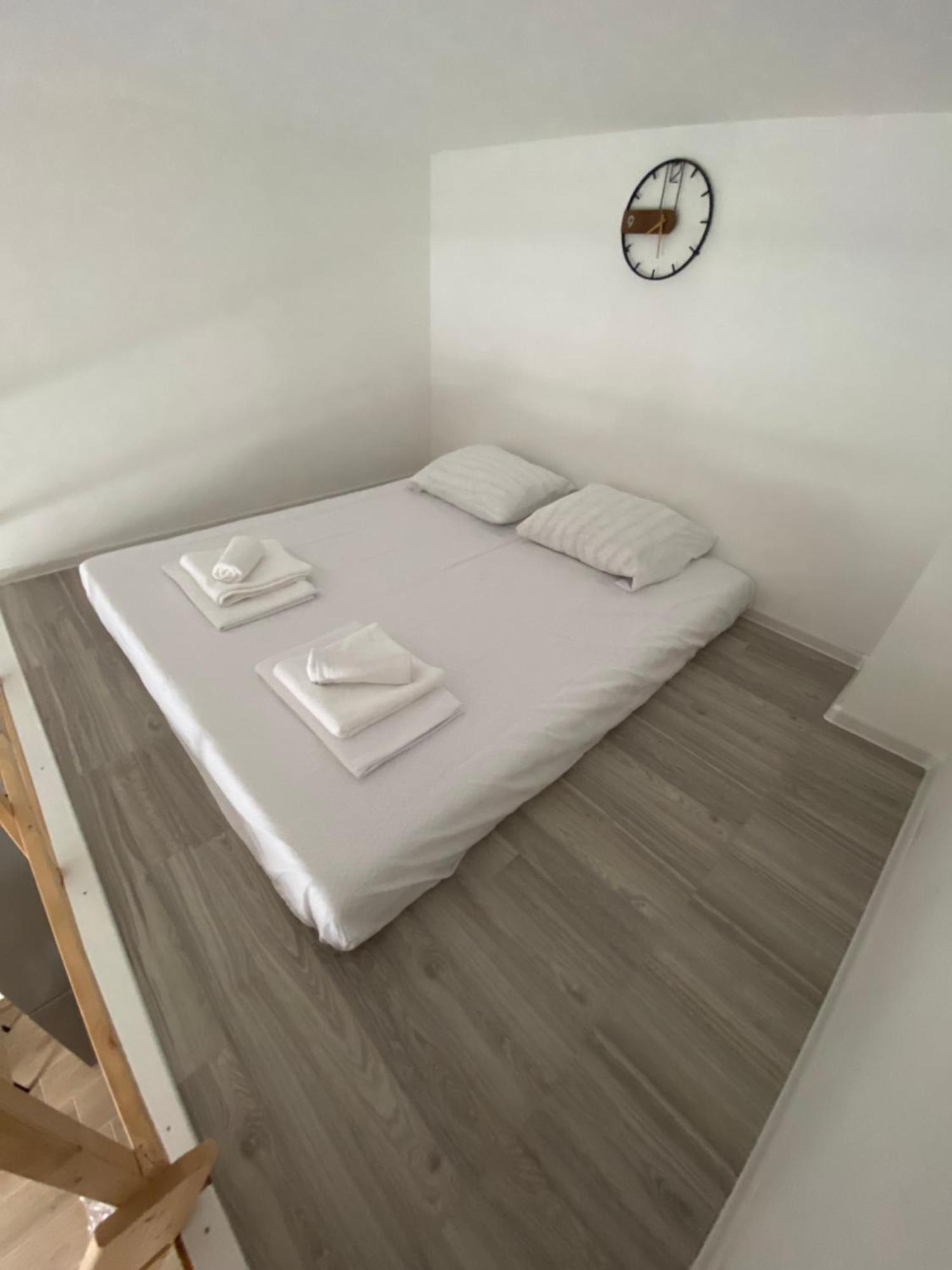 Harmony Suites Bol Bagian luar foto